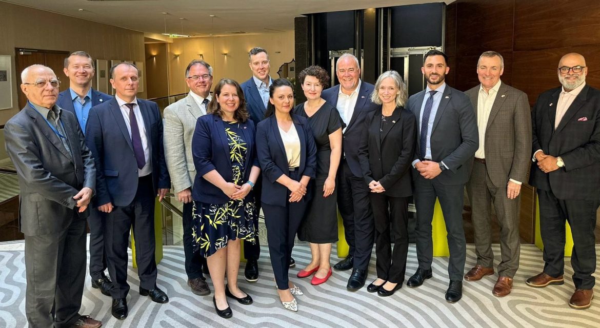 Masă rotundă ROMATOM – Delegația canadiană la nivel înalt prezentă la București